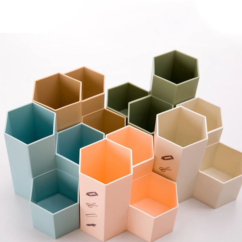 Multi-functional Pen Holder Simple Frosted Honeycomb Pen Holder Large Capacity