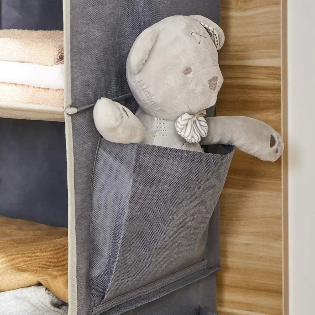Hanging Closet Organizer, 6-Shelf Wardrobe Storage Bag with Hooks
