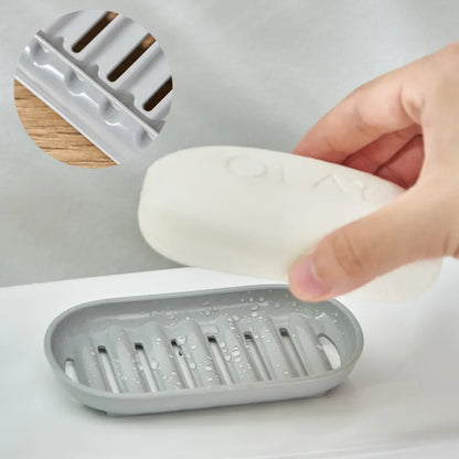 Eprolo portable soap dish with sealed waterproof storage box for travel, featuring a compact design and secure lid.
